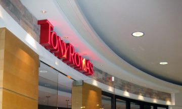 Tony Roma's